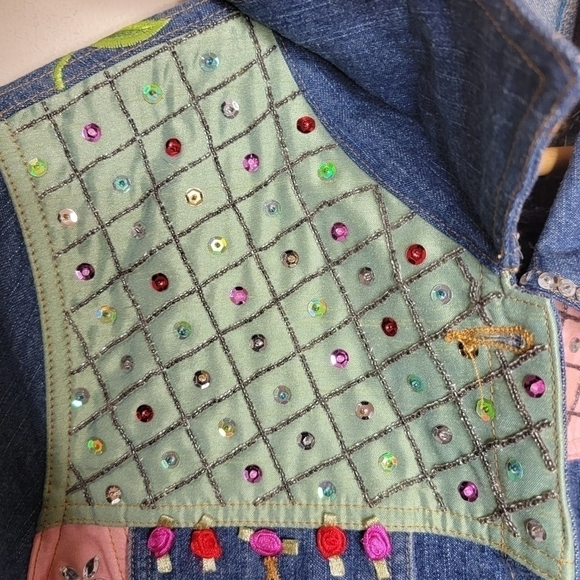 90s 00s Vintage Berek | Floral Butterfly Embroidered Sequin Beaded Jean Jacket - Picture 8 of 13